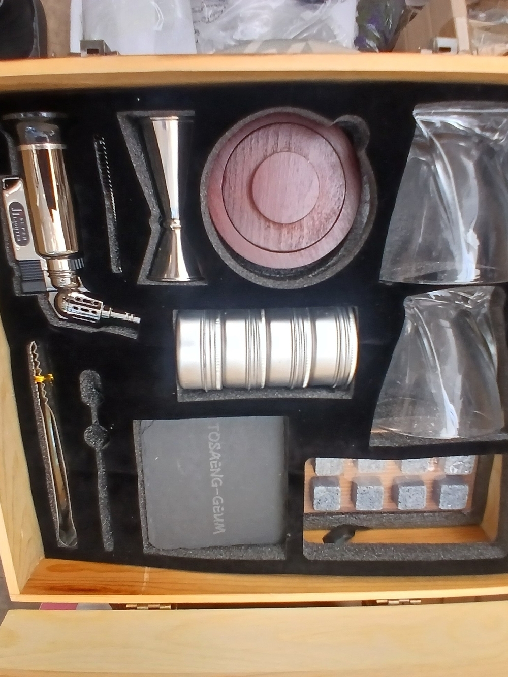 Smoker Kit for Cocktails by - Brown & Black - Picture 3 of 9
